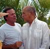 Guayabera-oscar de la renta y julio iglesias..jpg‎